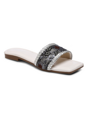 GNIST BlackWhite Embroidered Flats