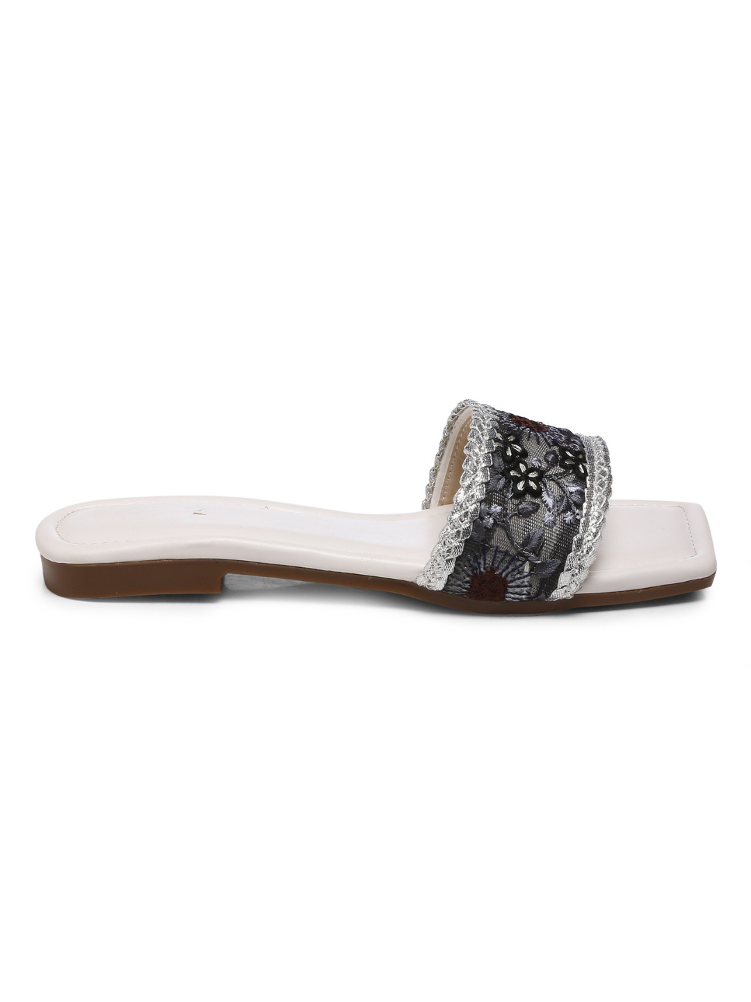 GNIST BlackWhite Embroidered Flats