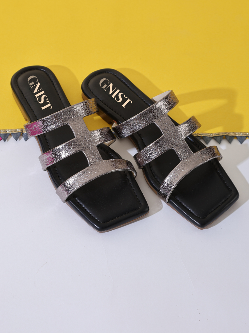 GNIST BlackSilver Strappy Flats