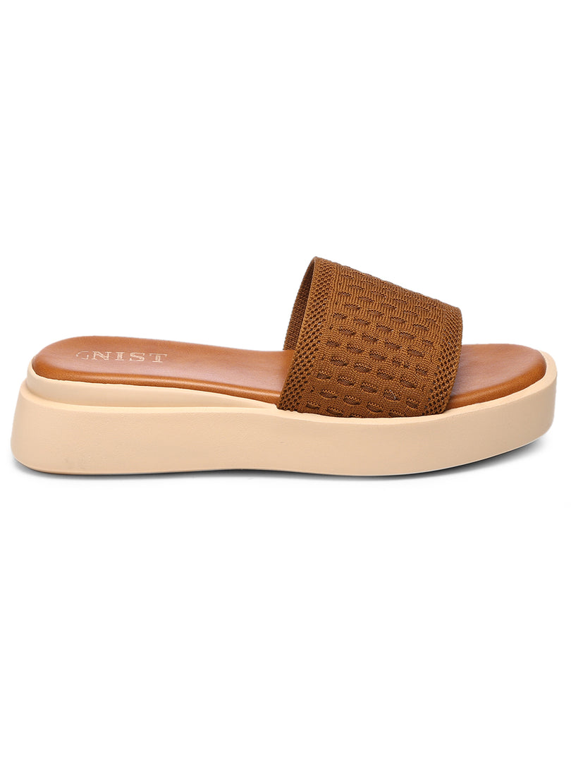 GNIST Flatform Tan Platform heels