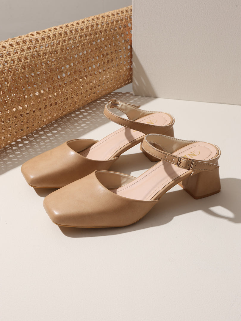GNIST Square Toe Mule Nude Block Heel