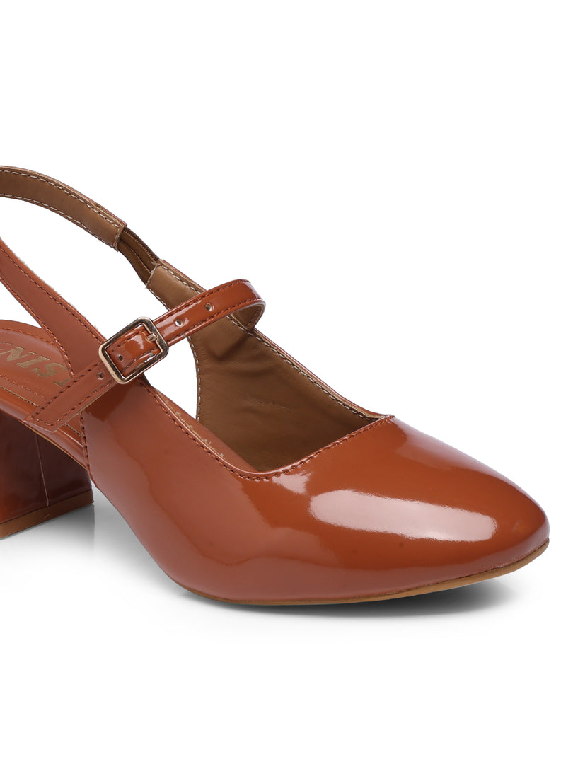 GNIST Structured Round Toe Tan Block Heel